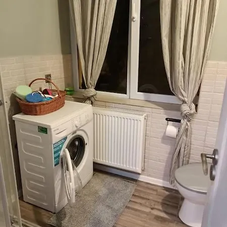 Apartment Lovely In Bucharest, Baba Novac Area