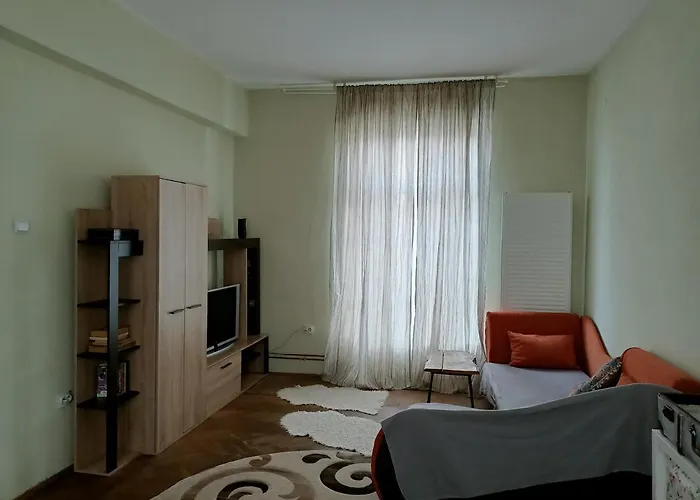 公寓 Lovely In Bucharest, Baba Novac Area